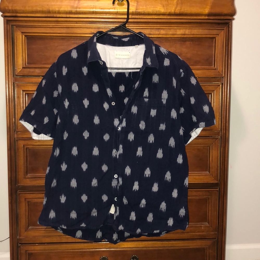7Diamonds Short-Sleeved Button Down